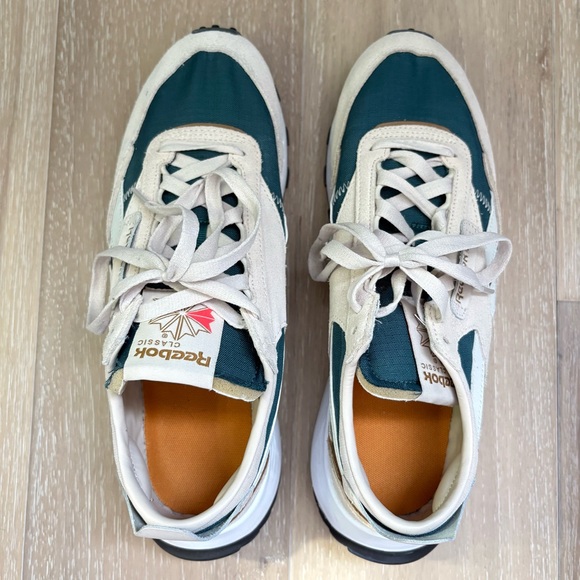 Reebok Classic Leather Legacy sneakers Stucco Midnight Pine Men’s size 9 - Picture 2 of 4